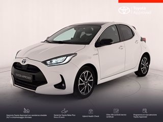 TOYOTA Yaris 1.5h lounge