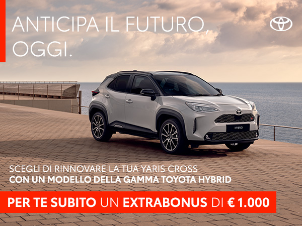 YARIS CROSS HYBRID TOYOTA ITALIA CALABRIA COSENZA RENDE LUZZI MONTALTO ROMA BENZINA AUTO NUOVA USATO Ù MOB