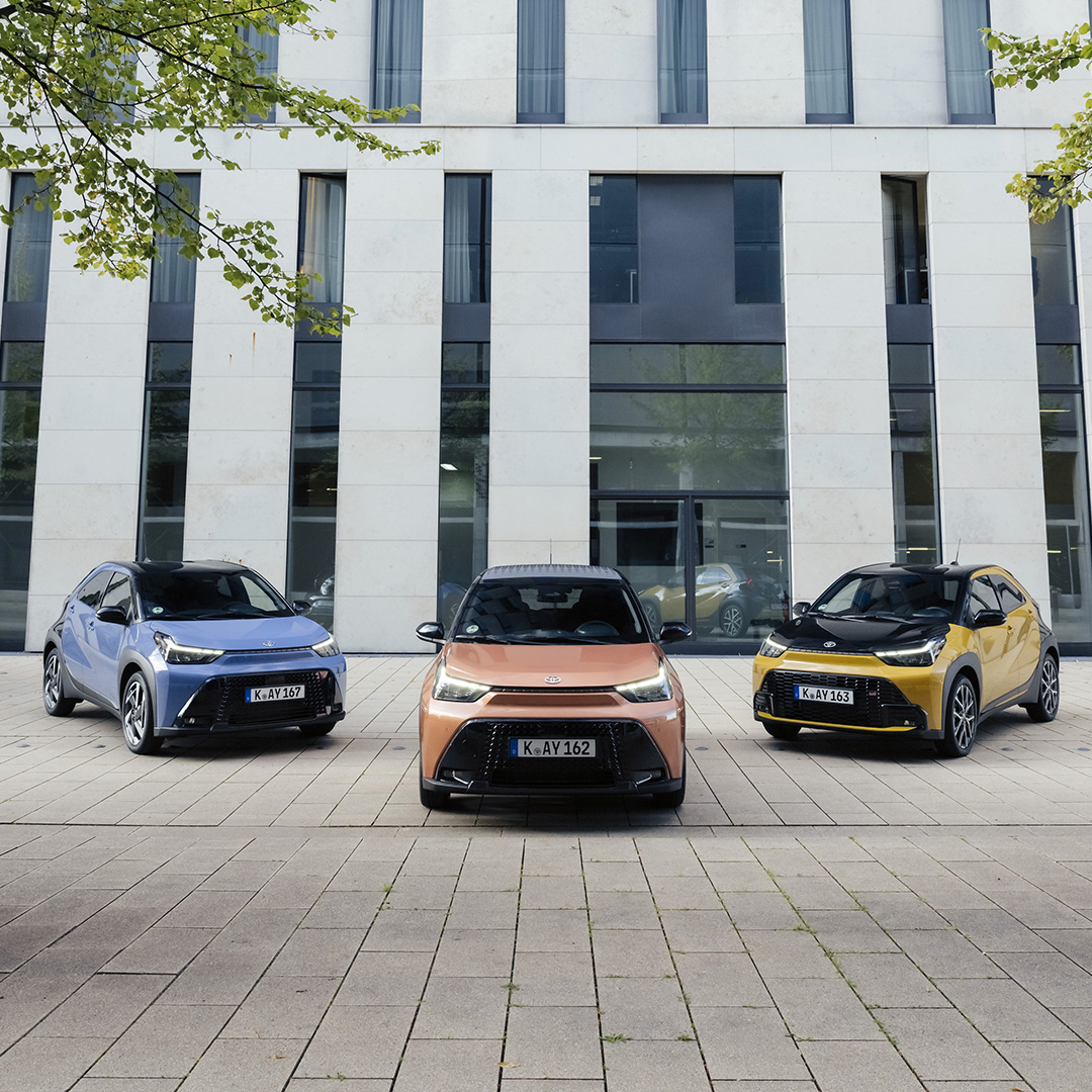 COSENZA TOYOTA AYGO ELETTRICO IBRIDO NUOVA TOYOTA AYGO X RENDE COSENZA 13