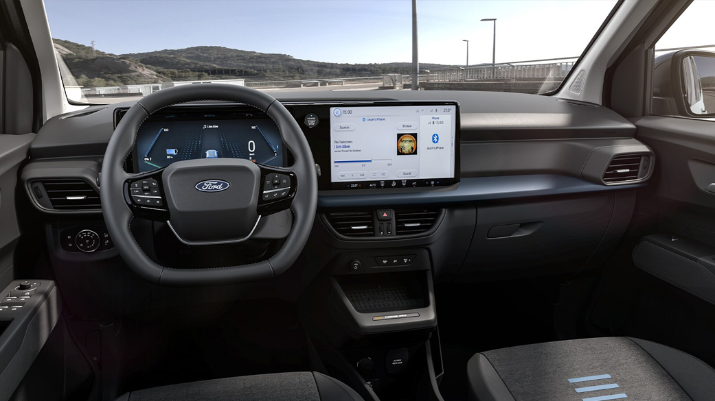 Nuovo Tourneo Courier Ford Chiappetta Cosenza 1