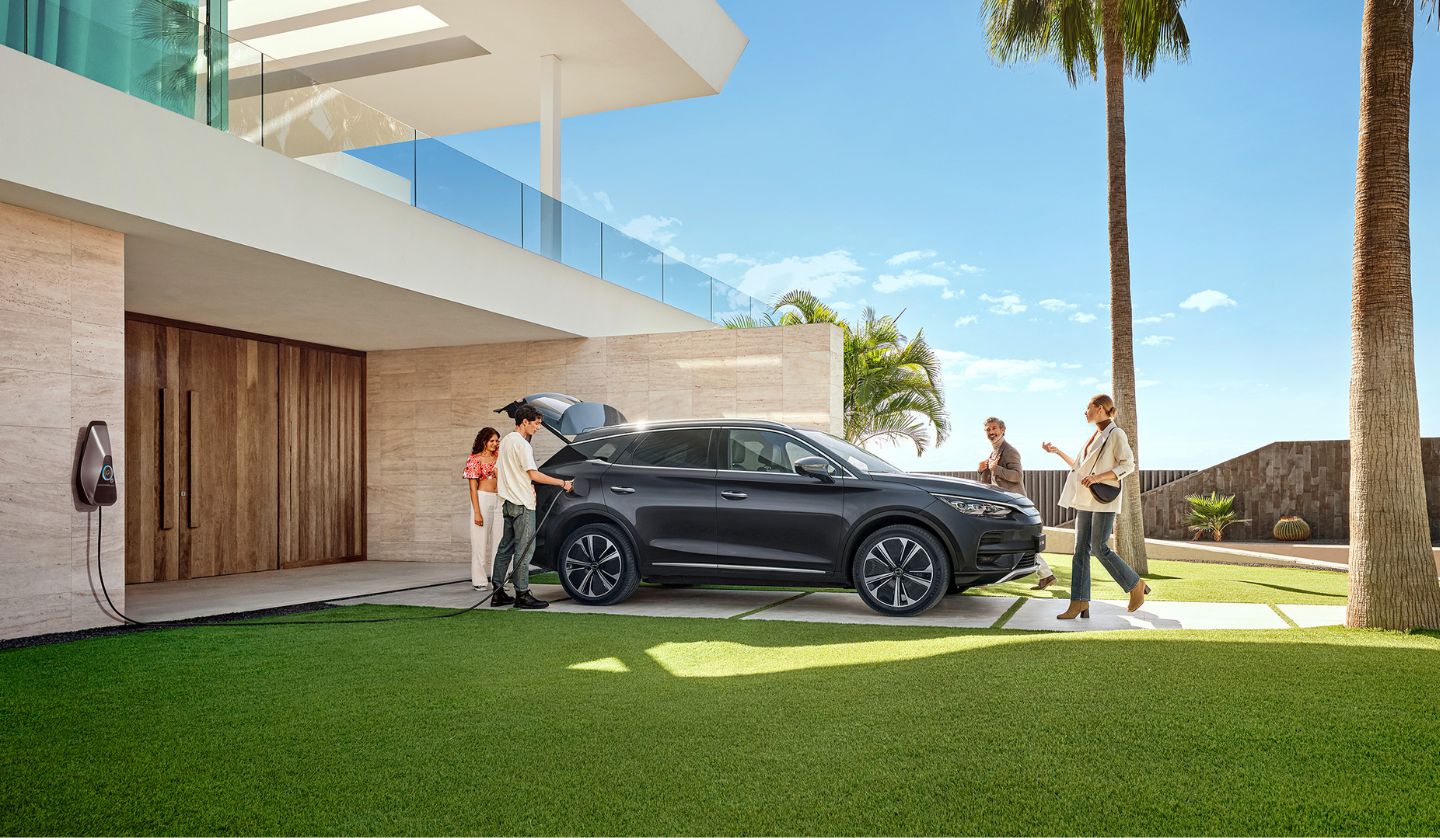 Byd Tang Esterni 1440