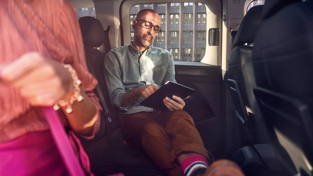 02 Volkswagen Nuovo Caddy Cont