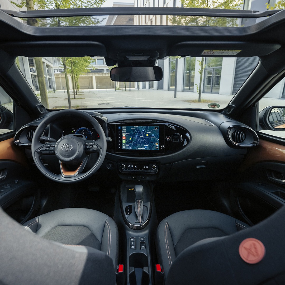 COSENZA TOYOTA AYGO ELETTRICO IBRIDO NUOVA TOYOTA AYGO X RENDE COSENZA 2 (2)