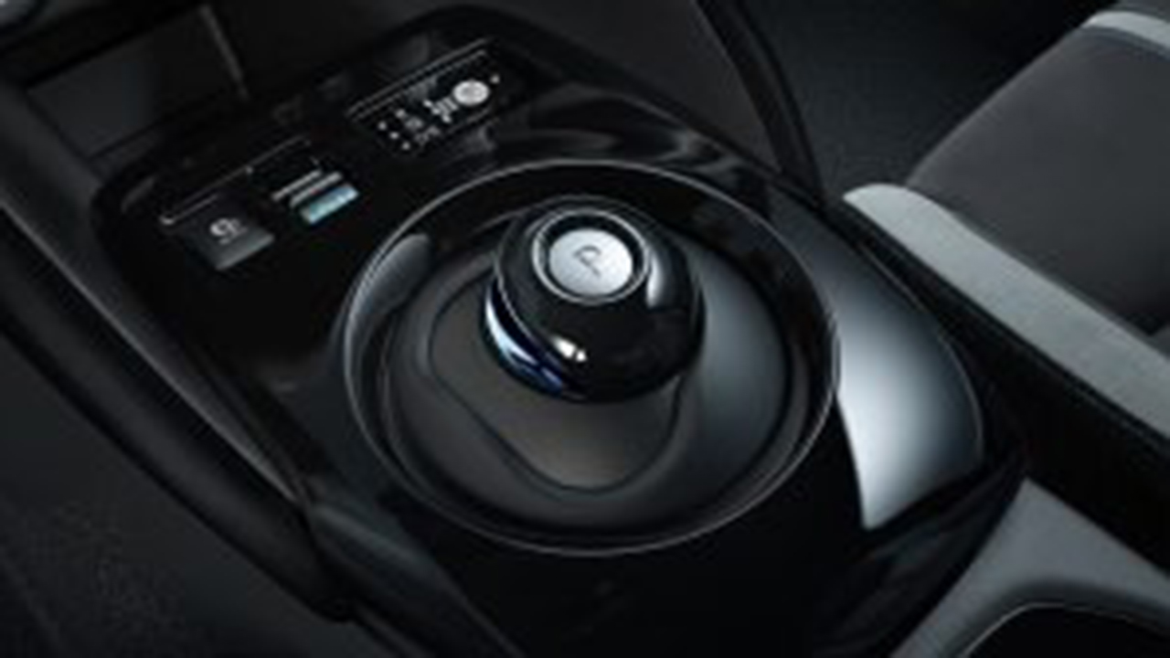 03 Nissan New Leaf Cont